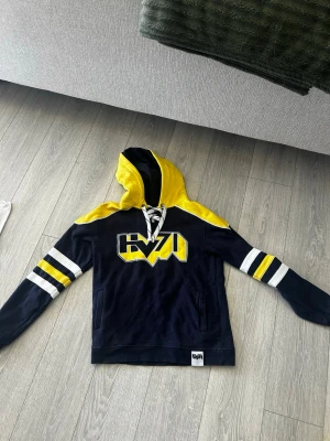 Hv71 hoodie - Fint skick!  Nypris 799! 80% bomull! 20% polyester!