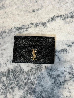 YSL black cardholder - Its just like new, with no signs of use! Feel free to ask me questions. We buy and sell original only ❤️🥰