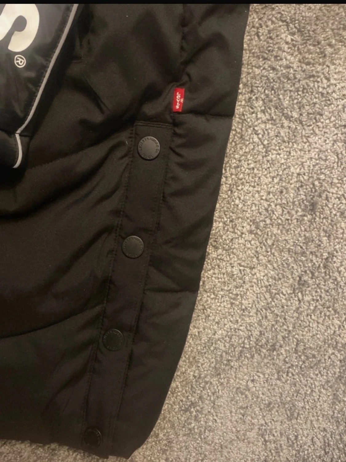 Svart lång dunjacka från Levi's - 5