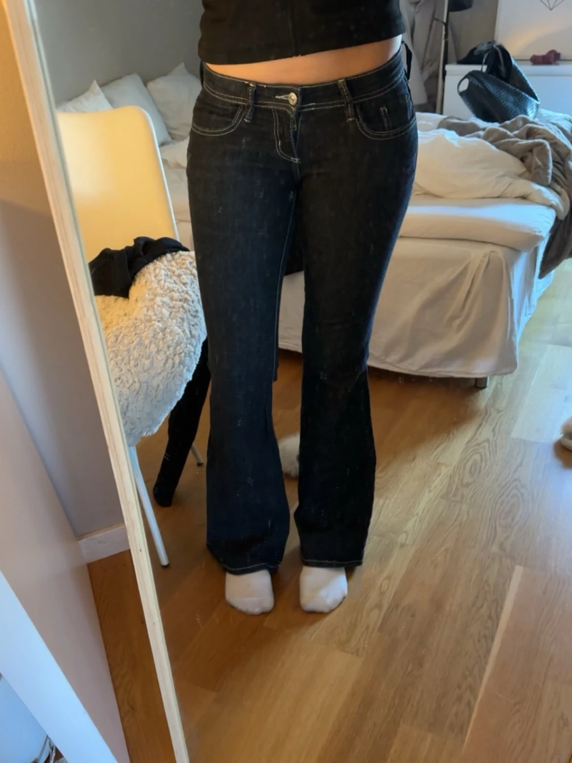 Mörkblå bootcut jeans  - 2