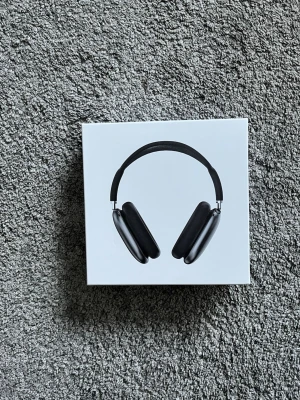 AirPod max - Helt nytt skick. Du vet varför den är så billig. Apple AirPod max