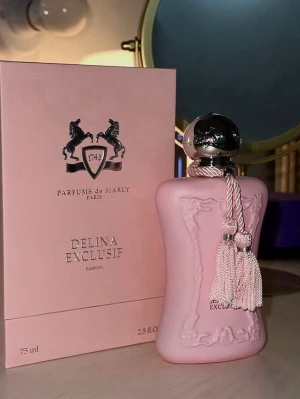 Parfums de Marly Delina Exclusif - Parfums de Marly Delina 75 ml (Ny, oöppnad)  Säljer Delina 75 ml, helt ny och oöppnad i originalförpackning. Aldrig använd.  🌸 Elegant, feminin och lyxig doft 📦 Obruten kartong 💯 Äkta parfym  Skickas snabbt (står inte för postens slarv)