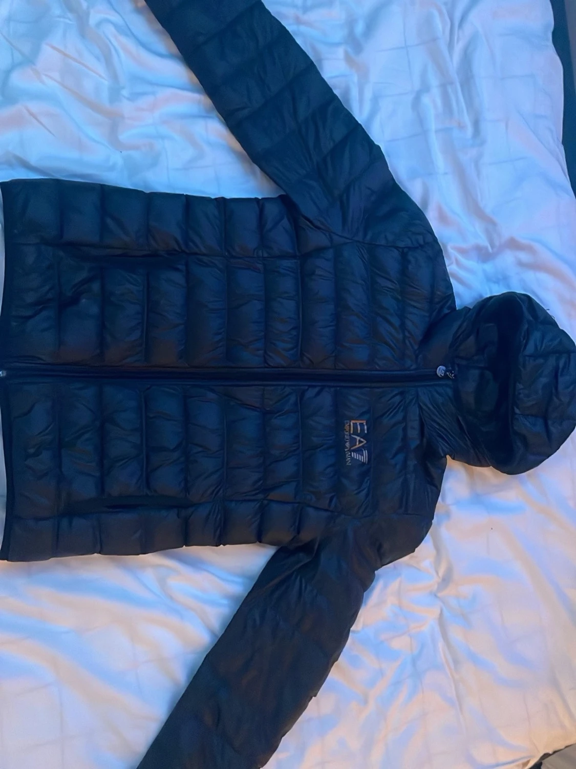 Svart dunjacka från Emporio Armani