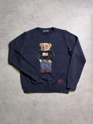 Söker efter byte på Stickad tröja från polo Ralph lauren  - Söker efter ett byte i samma pris, annars några prisförslag! 