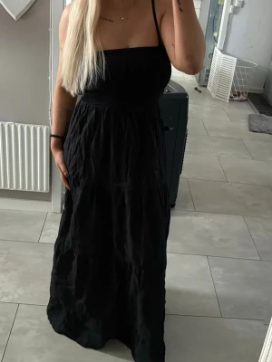 Smock klänning  - Jättefin klänning från lager 157, endast testad💞💞