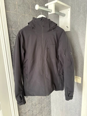 Peak Performance Maroon Insulated - Strl M 