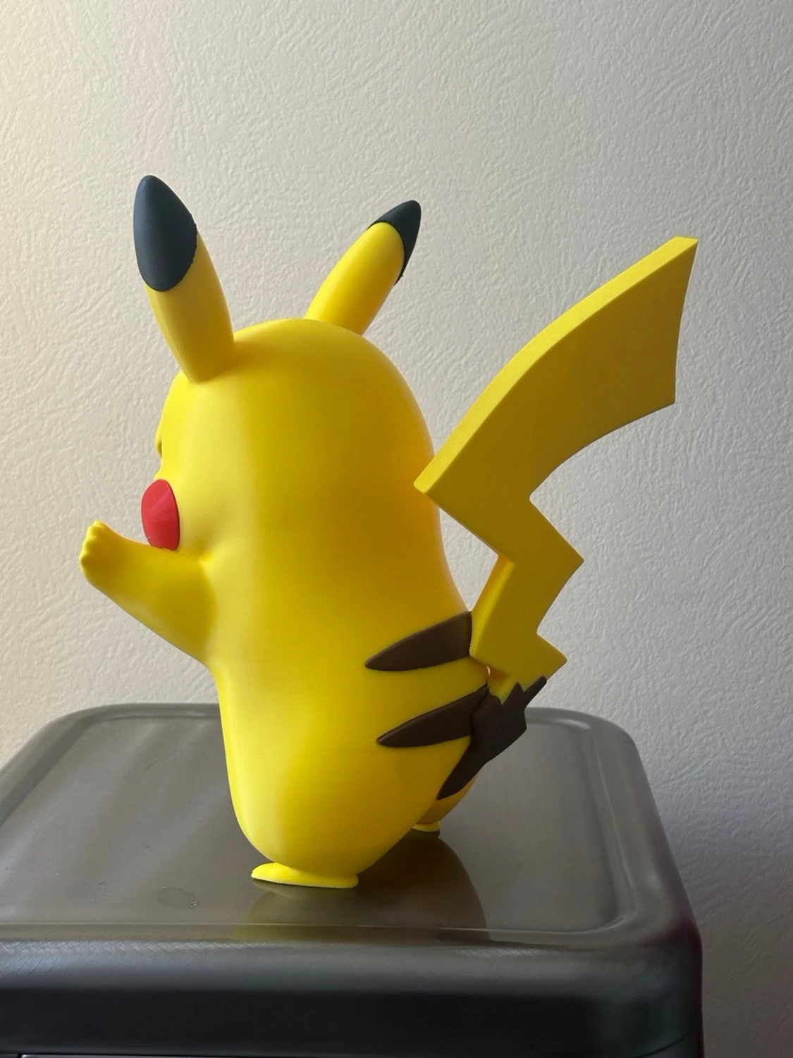 Window Pikachu – Premium Samlarfigur - 4
