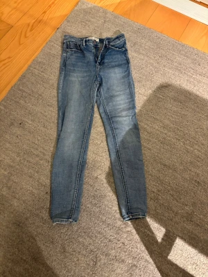 Jeans  - Fina skinny jeans som är i ett mycket bra skick 