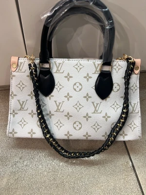 Fina väskan  - Fina väskan 