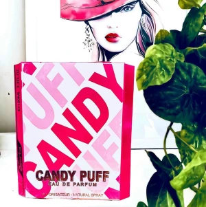Candy Puff Eau de Parfume! - Candy Puff Eau de Parfume. 100 ml. Plomberad.  This limited edition fragrance features a blend of playful candy notes, leaving you feeling irresistible and full of charm. Let the Candy Puff elevate your senses and make you stand out in a crowd.