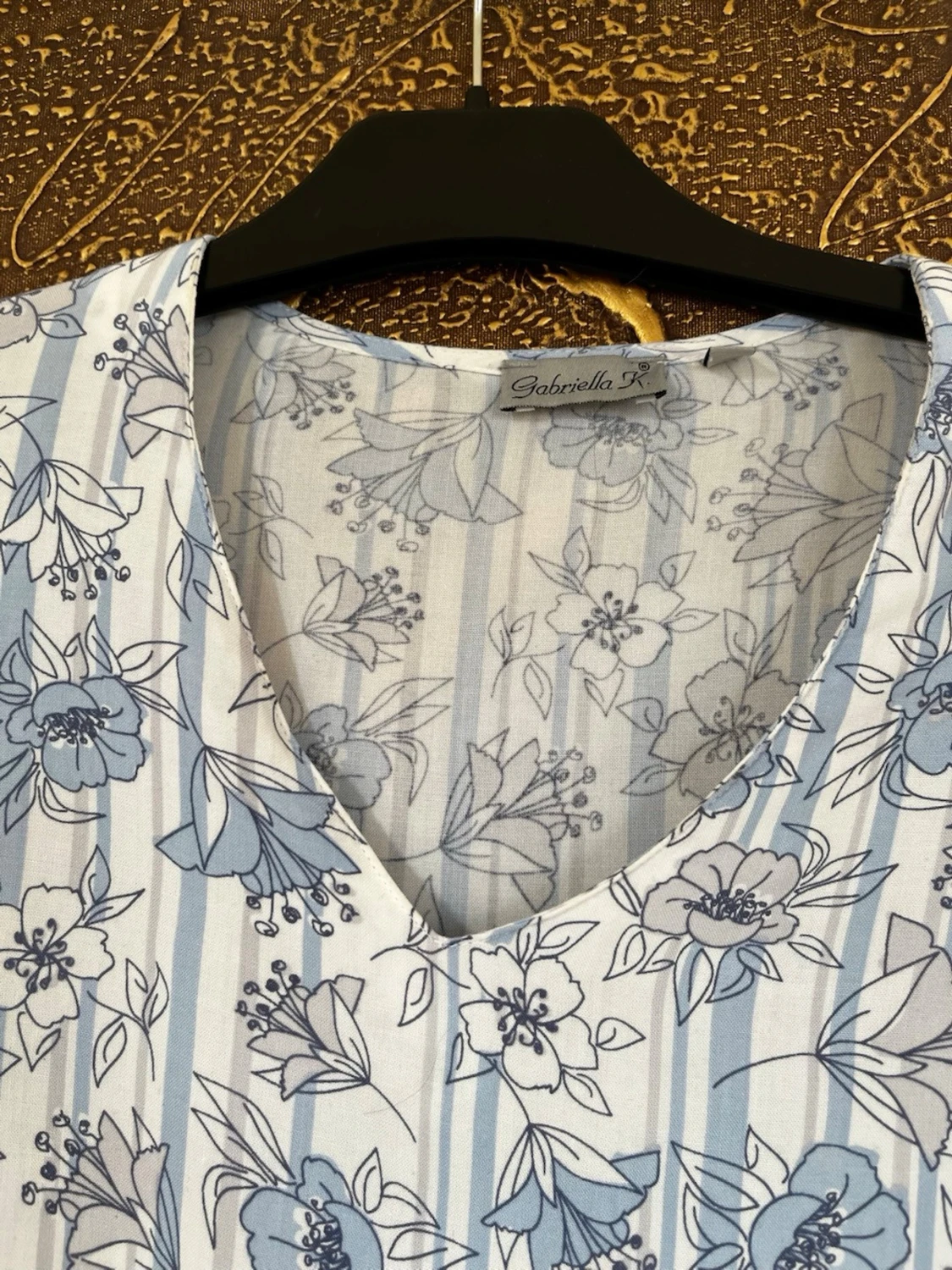 Blommig blus från Gabriella R - 1