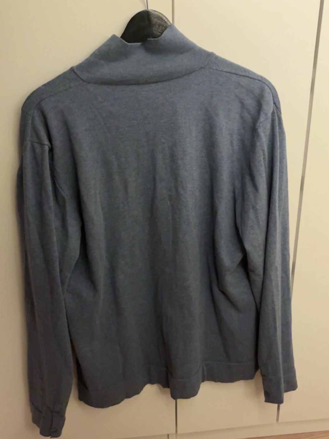Blå cardigan från La Chemise - 2