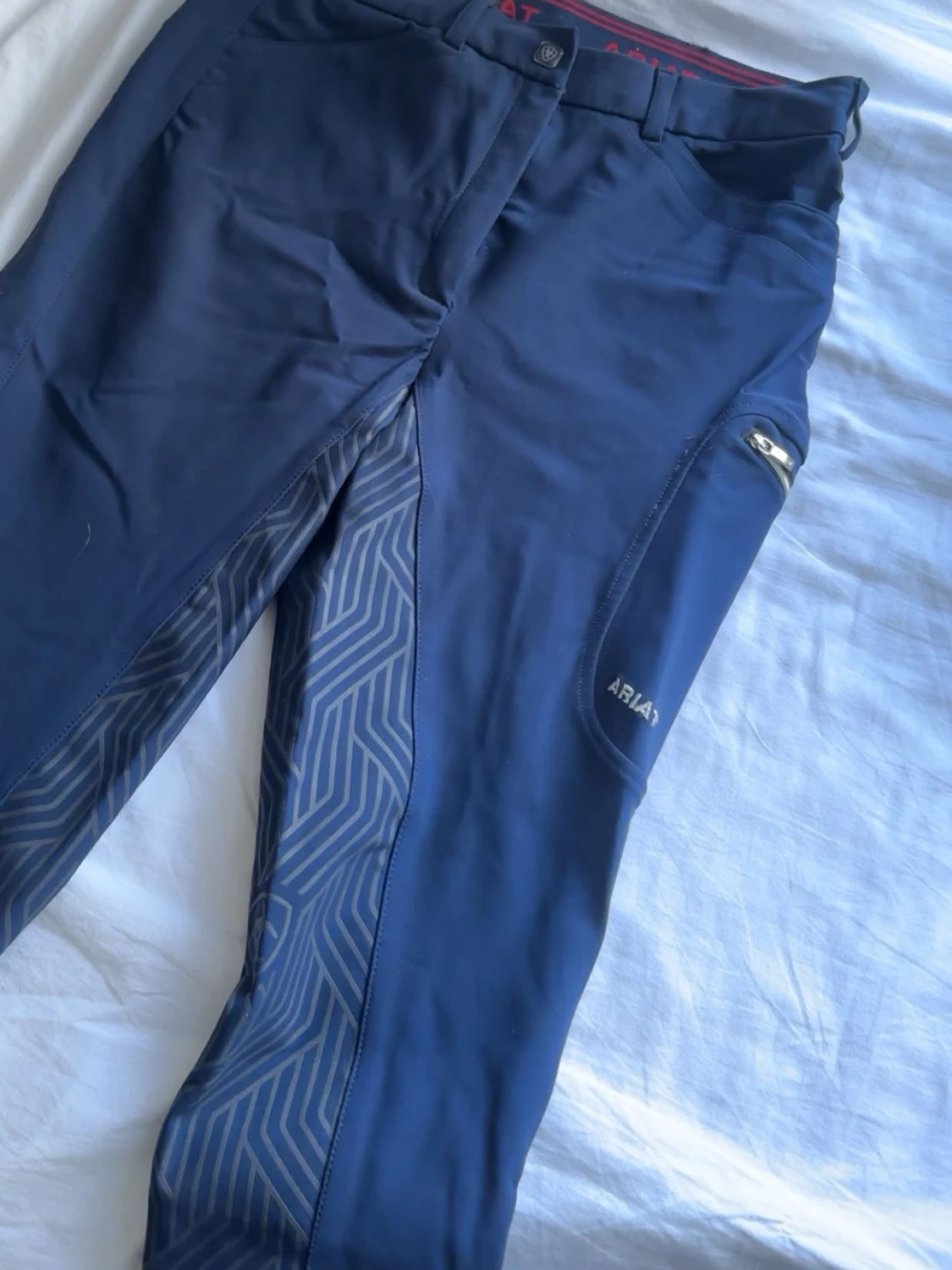 Mörkblå ridbyxor från Ariat - 1