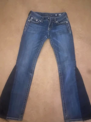 Low waist Bootcut jeans - Lågmidjade Bootcut Miss Me Jeans  