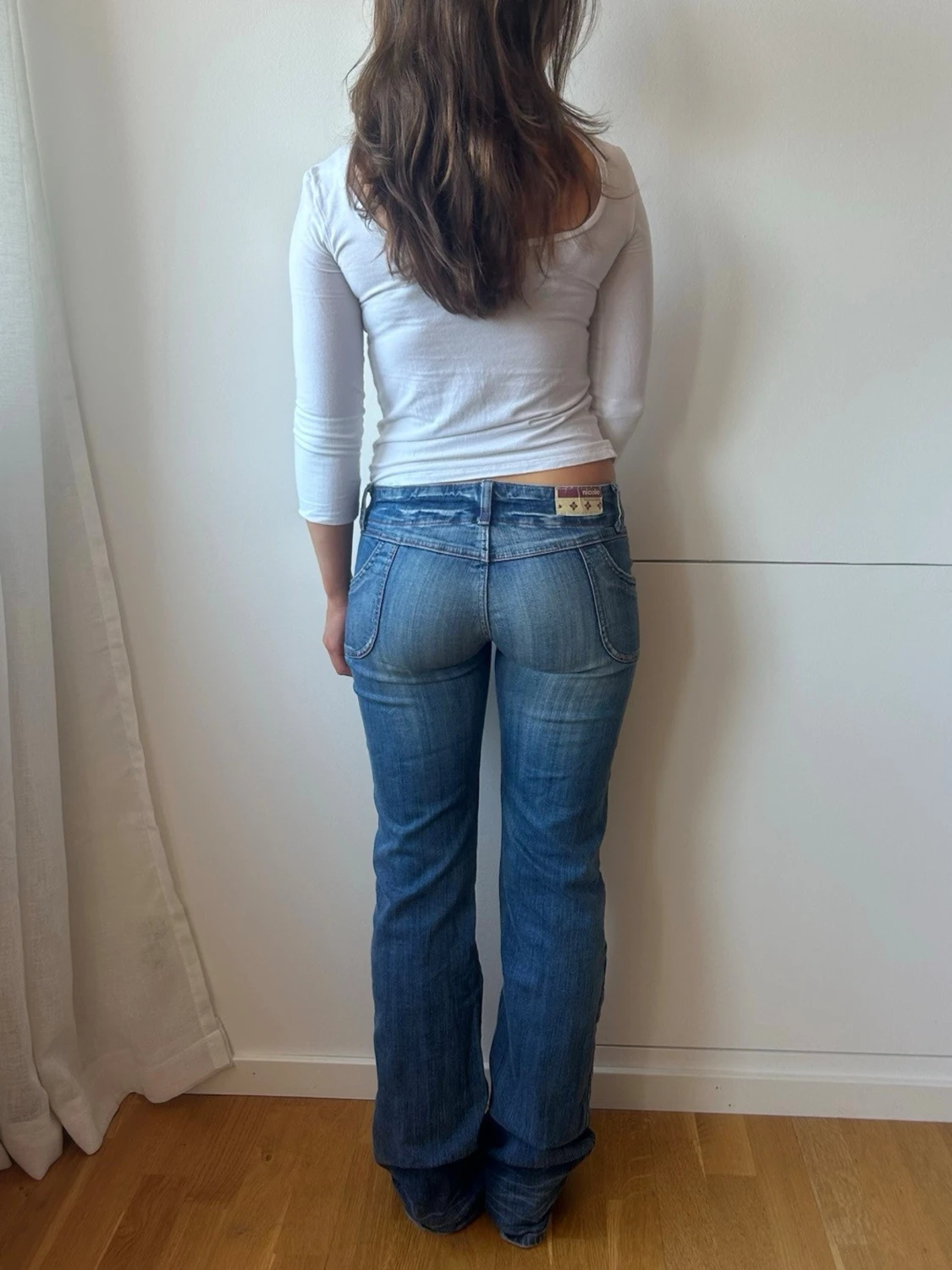 Blå bootcut jeans  - 2