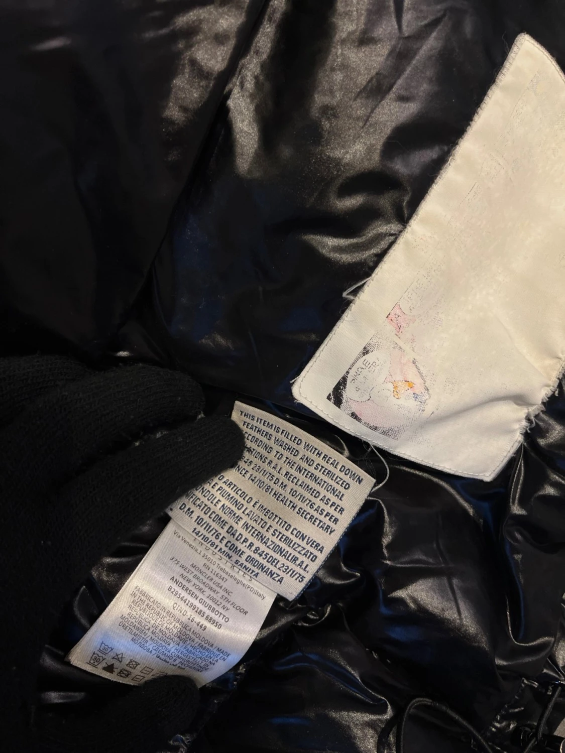 Svart Moncler pufferjacka M - 2