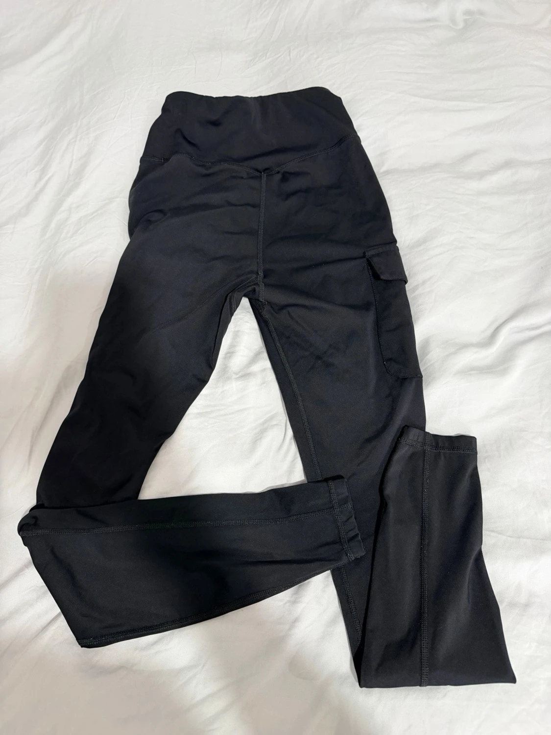 Svarta cargobyxor från I Can I Will - 2