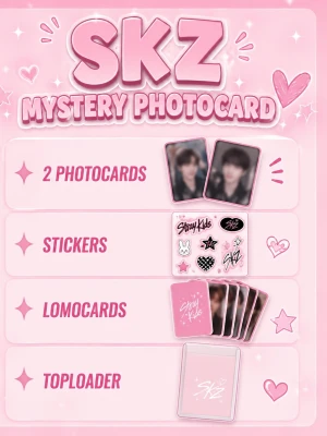 SKZ Mystery Photocard paket - Ett SKZ Mystery Photocard paket med två fotokort, stickers, lomokort och en toploader.