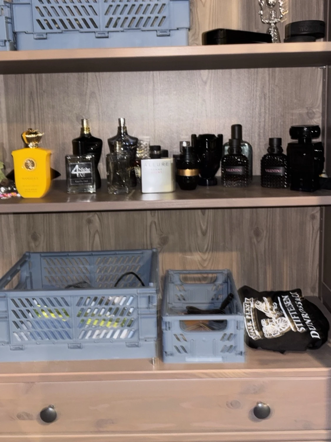 Mix av exklusiva herrparfymer