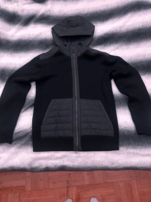 Svart belstaff cardigan - Svart belstaff cardigan storlek S