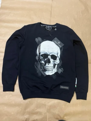 Philip pplein - Helt ny Philip pplein tröja med lappar på kvar.  storlek S/M