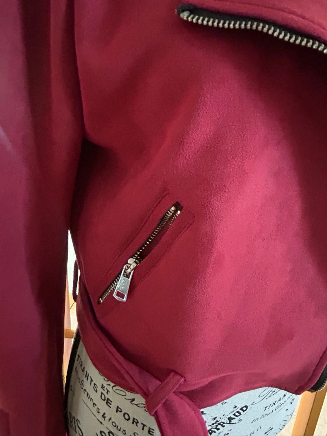 Vinröd mocka jacka med bälte - 2