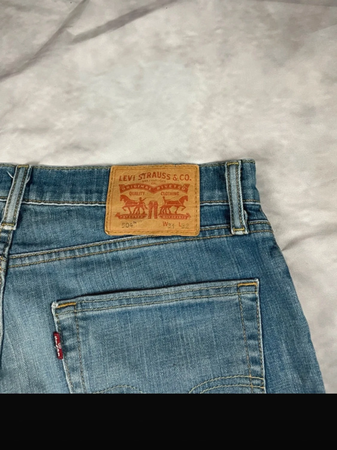 Levis 504 - 2