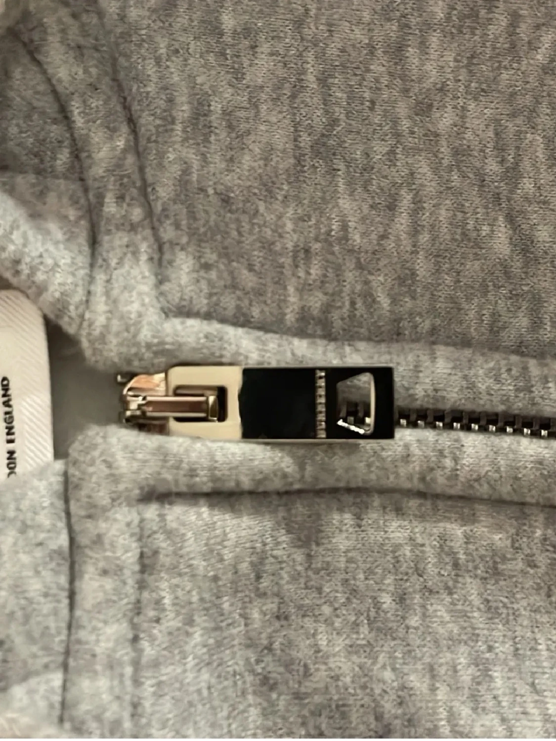Grå zip hoodie från Burberry - 3