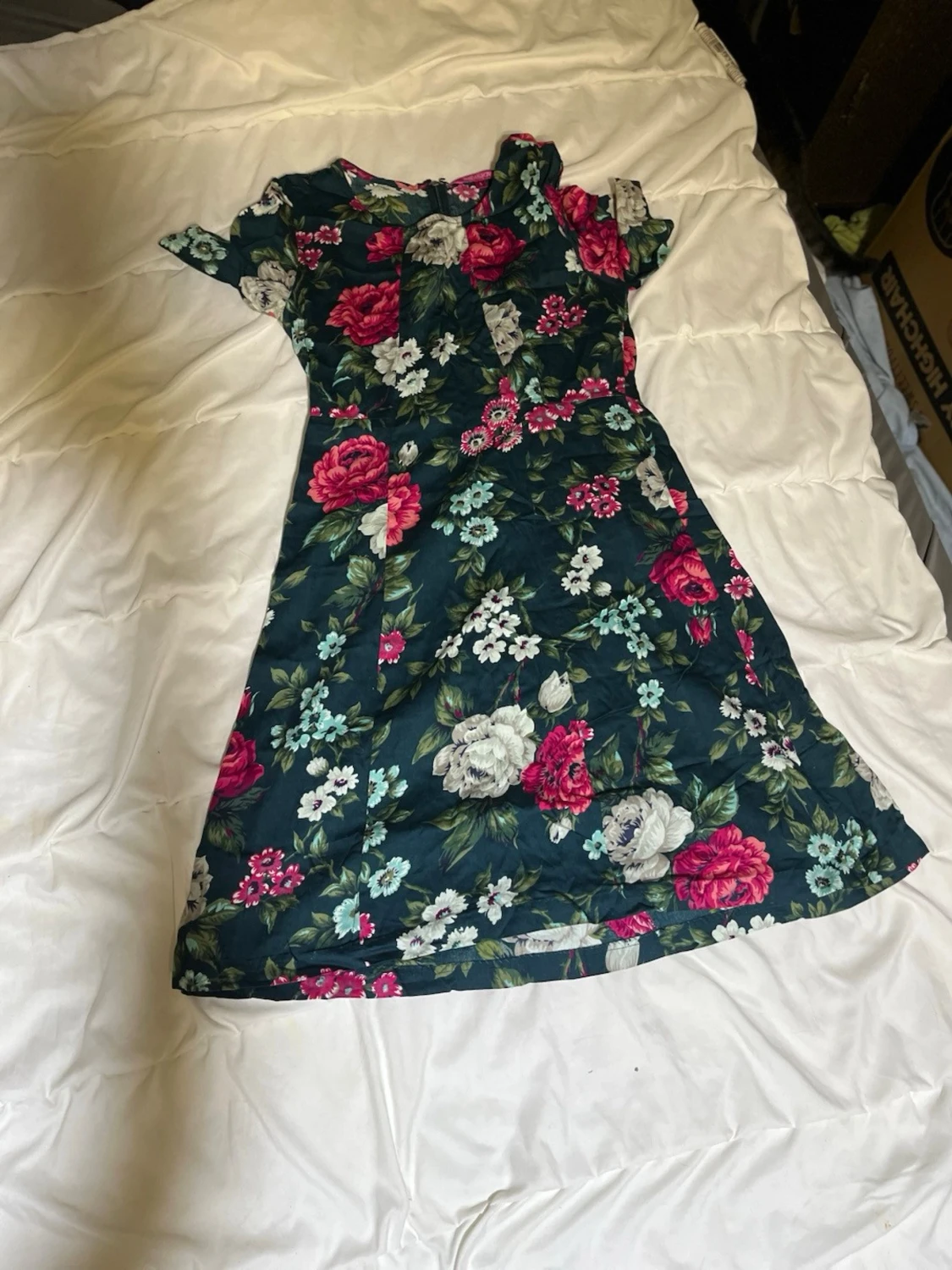 Lot 7 dresses loppis  - 1