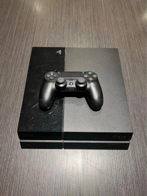 Ps4 - Säljer mitt PlayStation 4 med 1 handkontroll. Fint skick och funkar som det ska. Mvh Melvin 