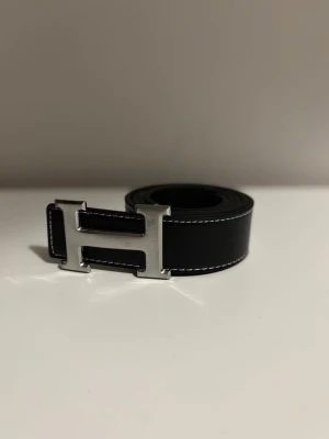 Herme’s bälte  - helt ny, LÅNG FRAKTID 
