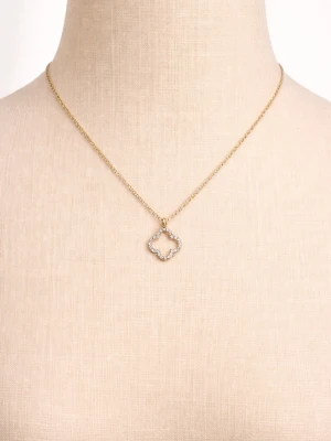 Guldfärgat halsband med pärlor - Snyggt guldfärgat halsband med en fyrklöverformad hängberlock dekorerad med små vita pärlor. Kedjan är tunn och har justerbar längd. Perfekt för att ge din outfit lite extra bling.