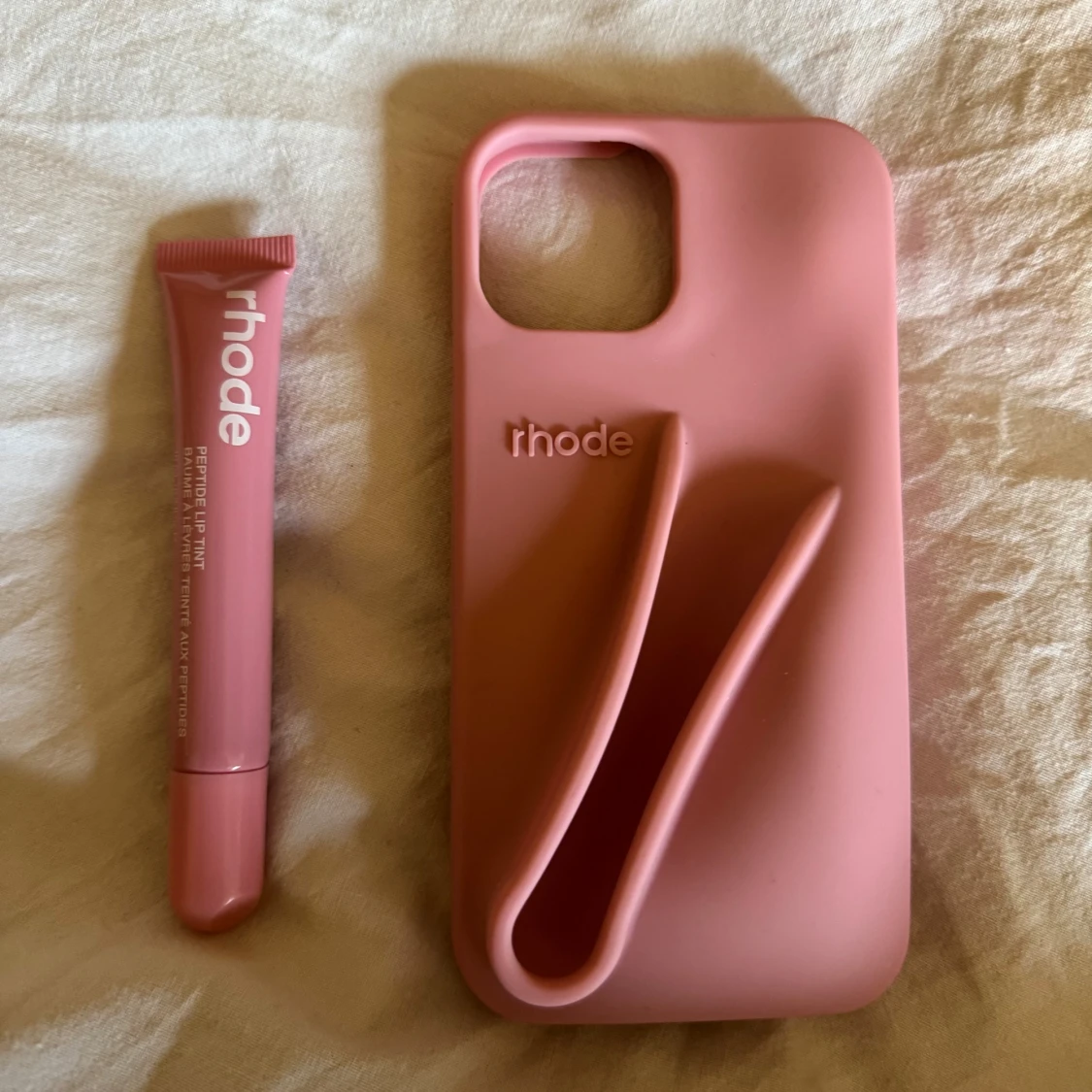 Rosa mobilskal från rhode