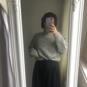 Grå stickad tröja - Grå stickad tröja (extremt mjuk!!)! Storlek 34/36! 