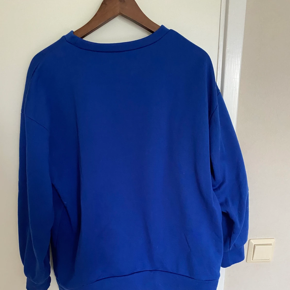 Blå oversize tröja  - 91