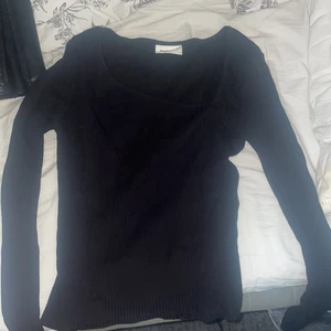 Gina tröja - Säljer denna topp