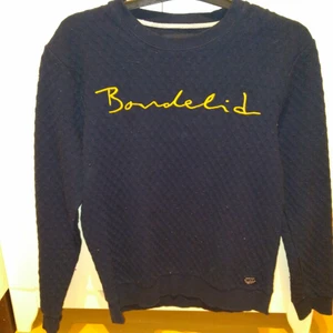 Bondelid crewneck strl M - Använd fåtal gånger.