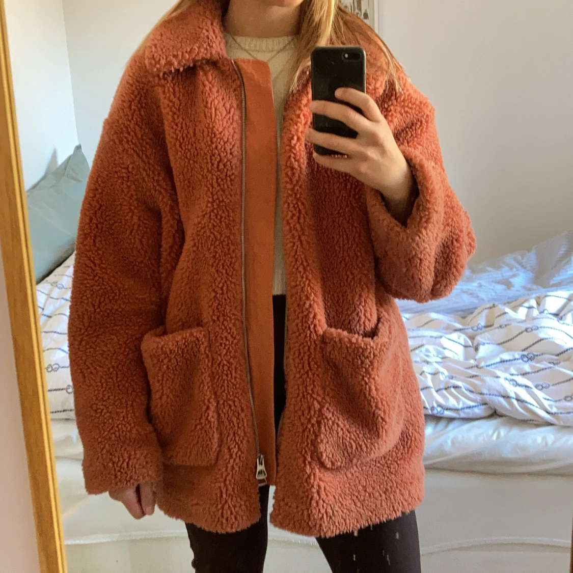 Jättemysig teddyjacka från weekday - 90