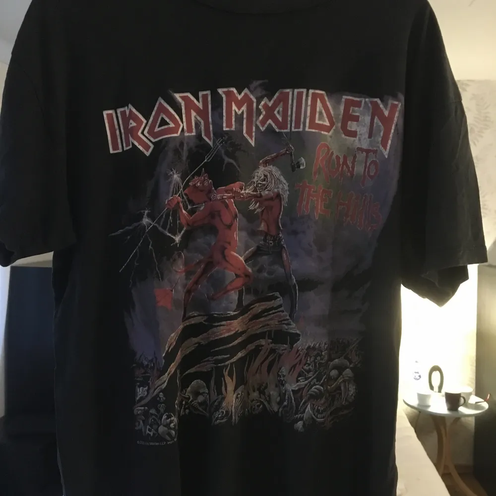 Vintage T-shirt Iron Maiden — Väldigt fint skick ! . T-shirts.