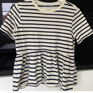 Zara tröja - Säljer denna superfina och populära tröjan från zara