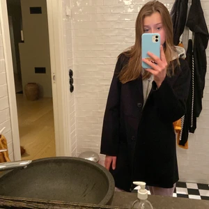 Kappa - En helt oanvänd kappa från zara med lapparna kvar!! Köpte för 700 och säljer för 550