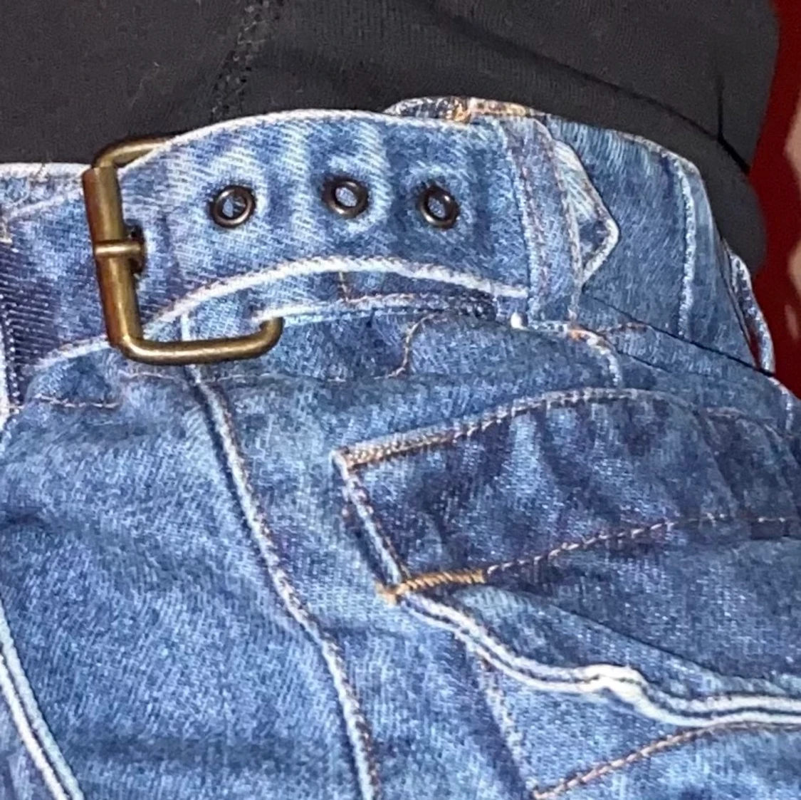 Jeanskjol med coola detaljer - 91
