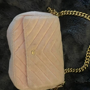  Juicy Couture Väsk  - Pris kan diskuteras e flera intresserade buss💕