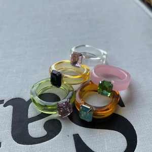 Ringar  - Säljer dessa jättefina oanvända ringar. För fler bilder eller frågor kontakta ❤️🥰 25kr