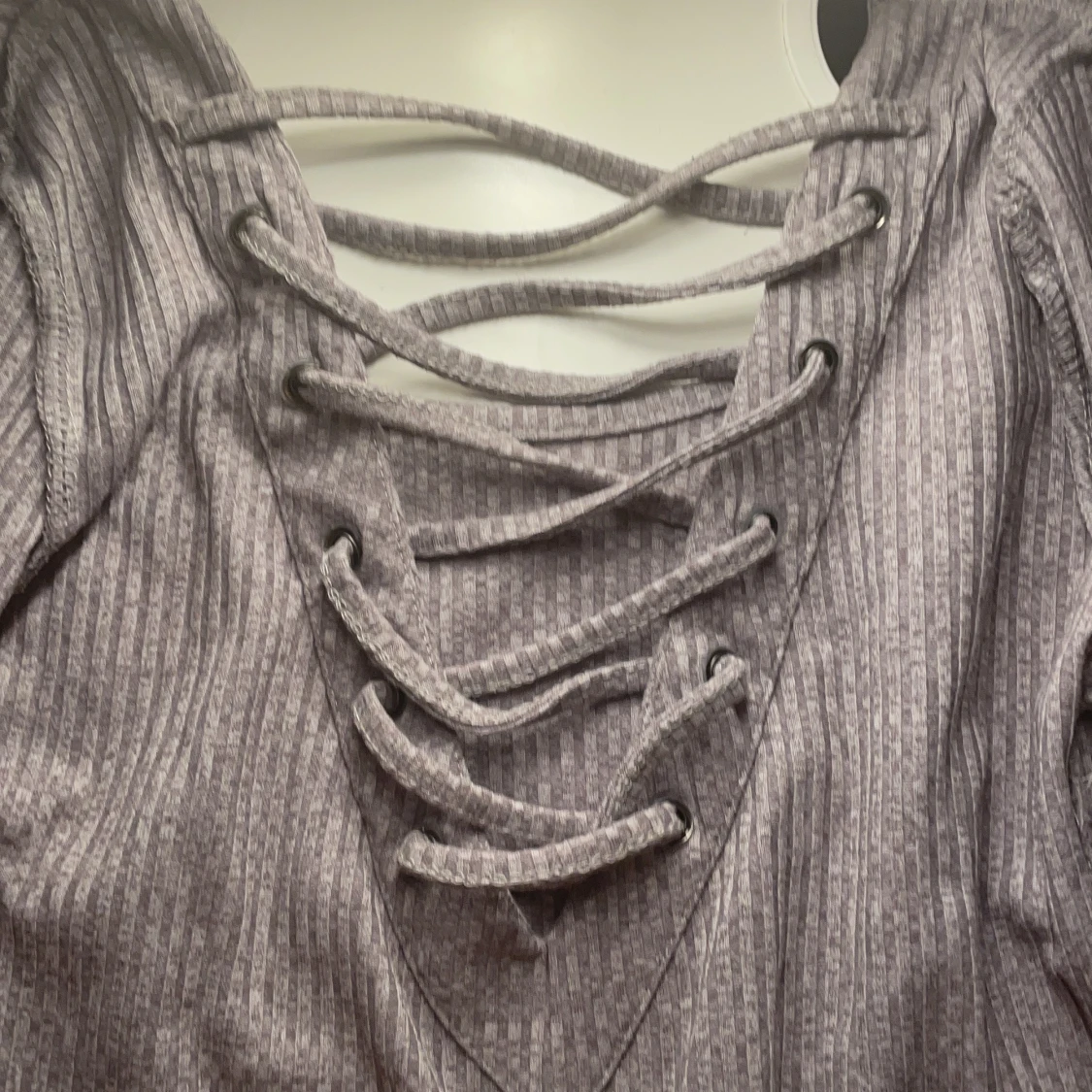 Grå tröja - 91