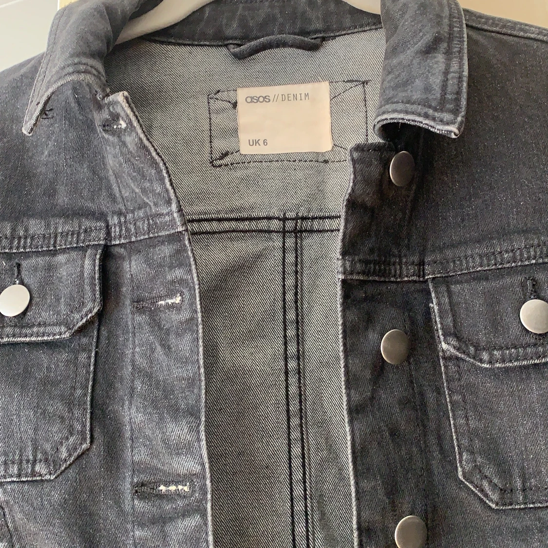 Svart jeansjacka  - 91