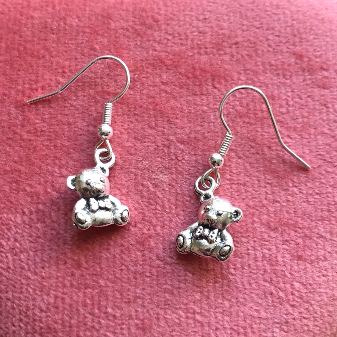 Teddybjörn örhängen 🧸