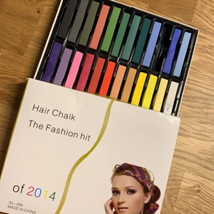 Hair chalk 23 colors - Ny hårfärgningssats används inte men en färg förloras