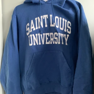 Vintage champion tröja  - Vintage champion tröja! Väldigt fin färg. Storlek S. 