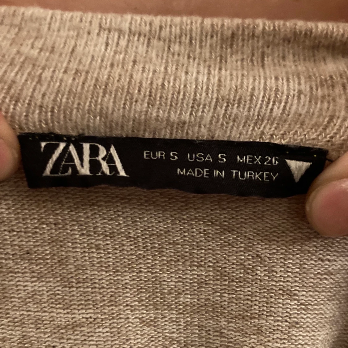 Zara soft and classy pearl sweater  - 90